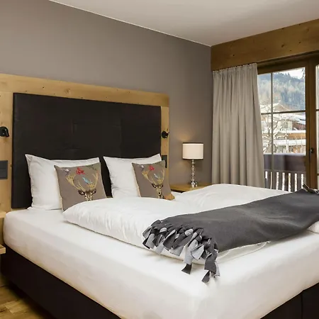 Pur & Aparthotel Lermoos