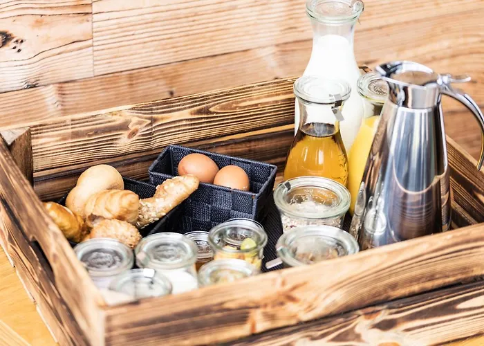 Pur & Apartmanhotel 4*