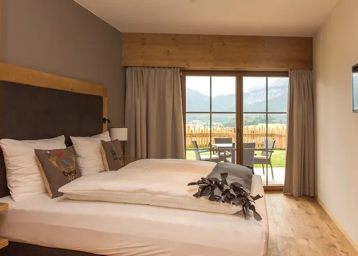 Apartmanhotel Pur & 4*