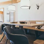 Pur & Apartahotel Lermoos